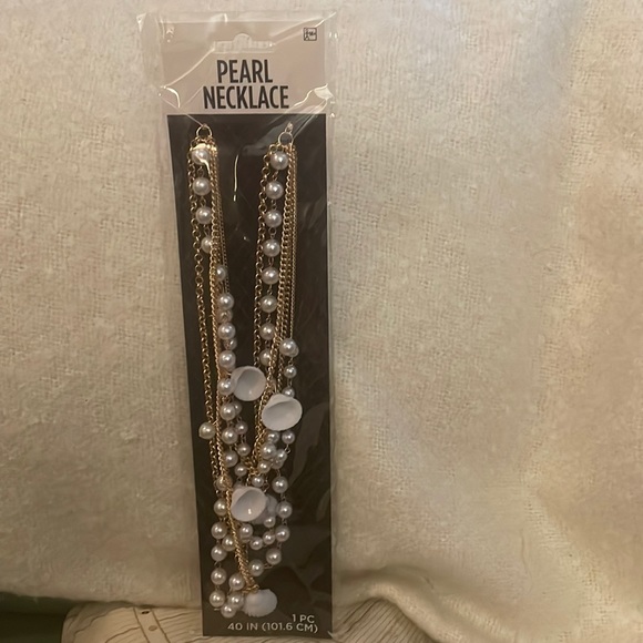 Suit Yourself Costume Co. Pearl Necklace. Pearls&Shells. 40 Inches LongNWT🔺FIRM - Picture 1 of 7